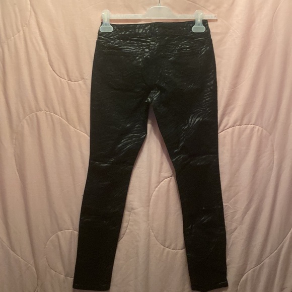 Almost Famous zebra skinny jeans - Picture 2 of 4